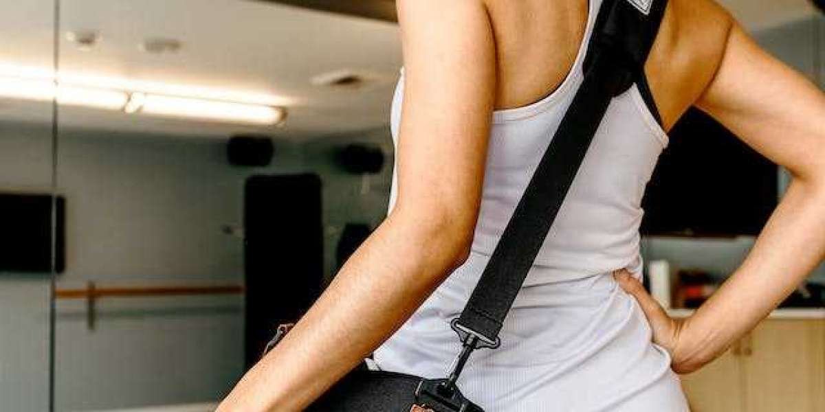 The Ultimate Guide to Gym Bags for Women and the Importance of Back Stretchers