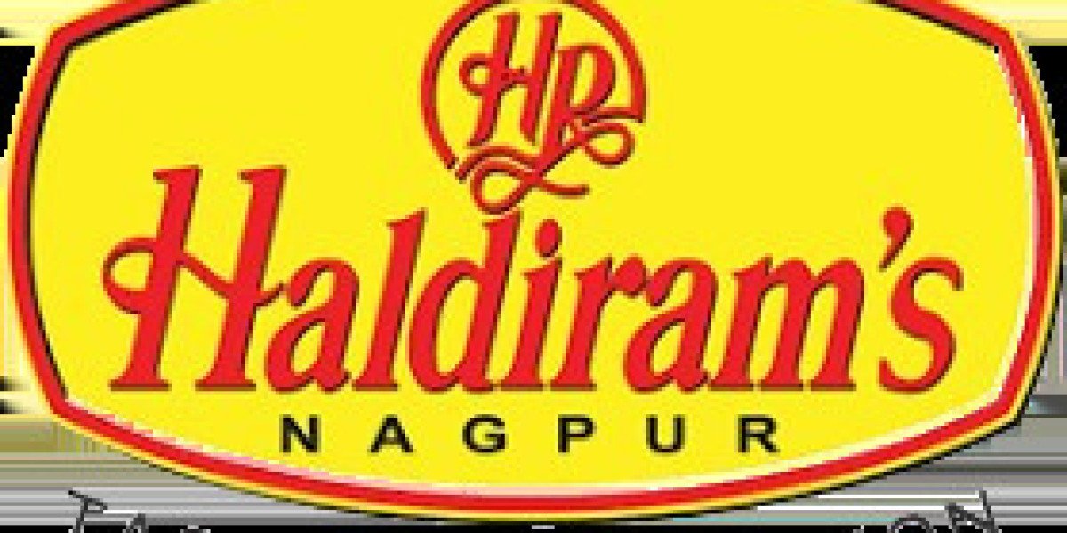 How to Secure a Haldiram Franchise and Succeed in the Food Industry